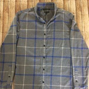 BANANA REPUBLIC BUTTON DOWN SIZE LARGE
